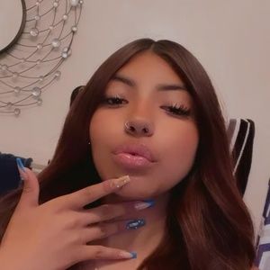 Meet your Posher, Janelle